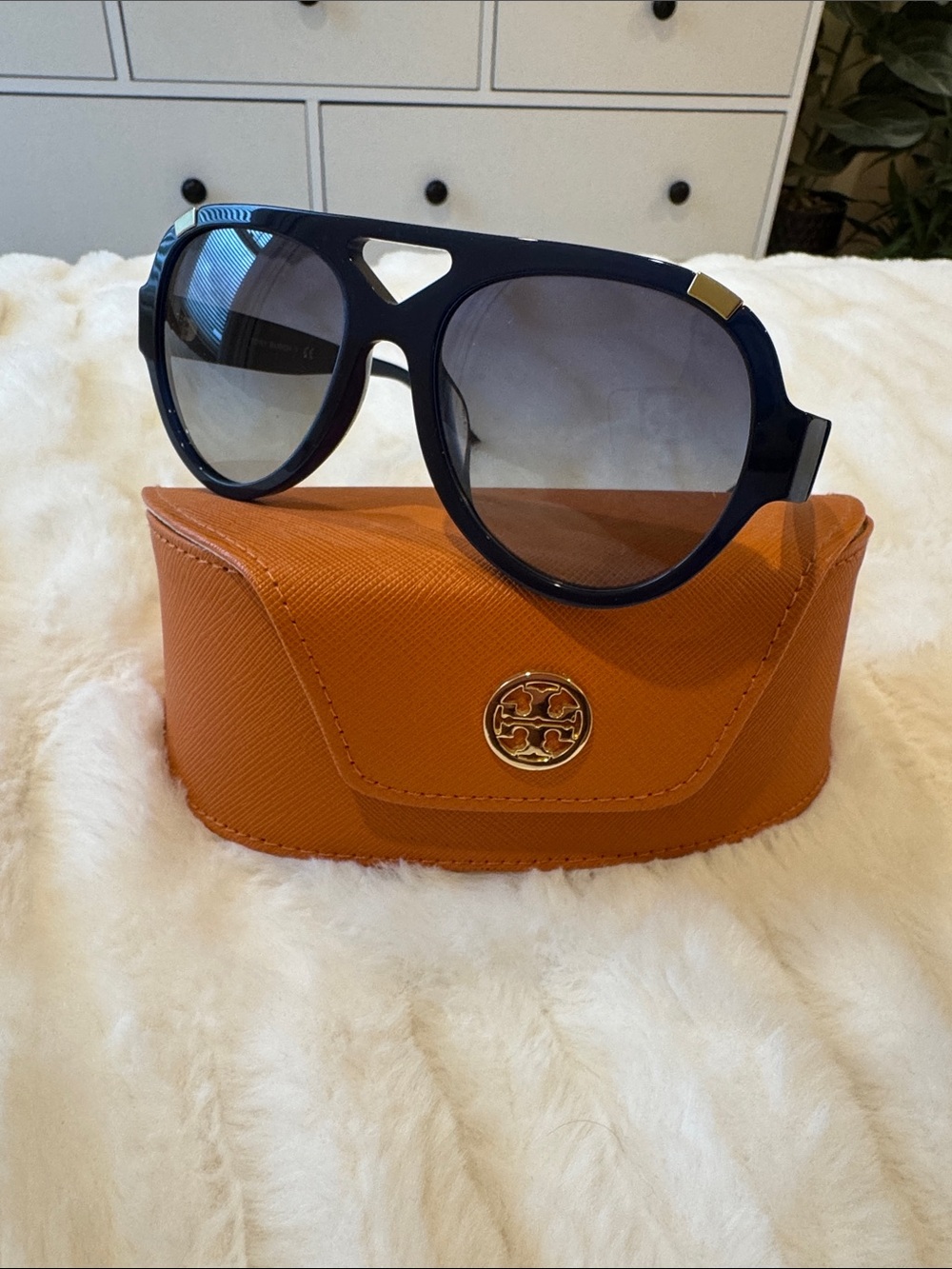 Dark Navy Tory Burch Aviator Sunglasses